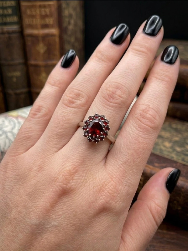 Early 20th century vintage ring in 800 silver with natural garnets, size N~12