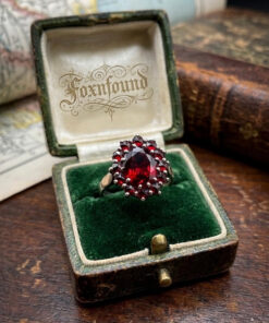 Early 20th century vintage ring in 800 silver with natural garnets, size N~12