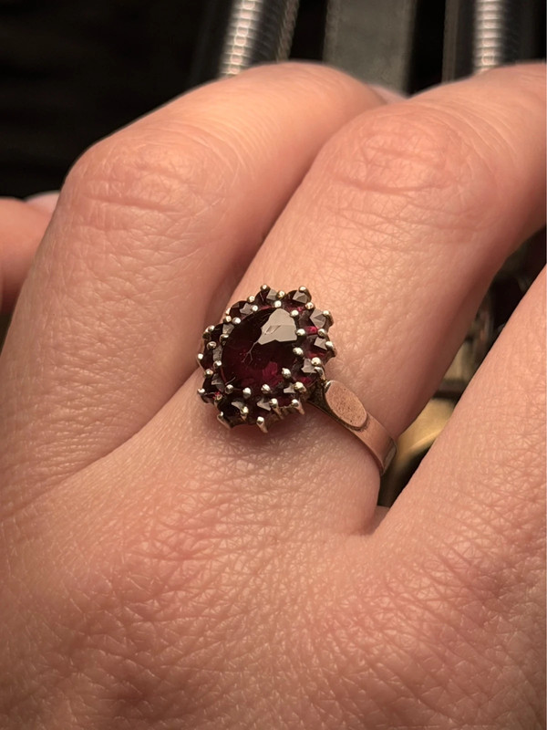 Early 20th century vintage ring in 800 silver with natural garnets, size N~12