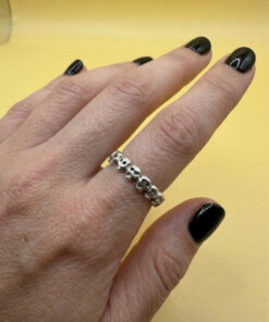 Unique Vintage 925 Sterling Silver Ring featuring Skulls, Size P~20