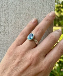 Sterling silver 925 adjustable ring with natural topaz, size N