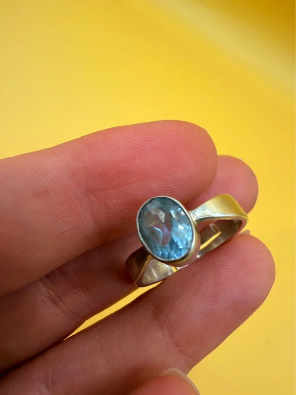 Sterling silver 925 adjustable ring with natural topaz, size N