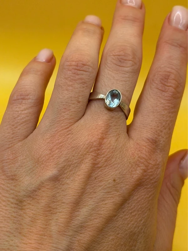 Sterling silver 925 adjustable ring with natural topaz, size N