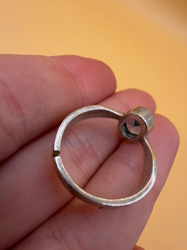 Sterling silver 925 adjustable ring with natural topaz, size N