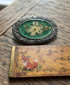 Vintage Berre Bed Mark Silver Tone Dry Flower Brooch