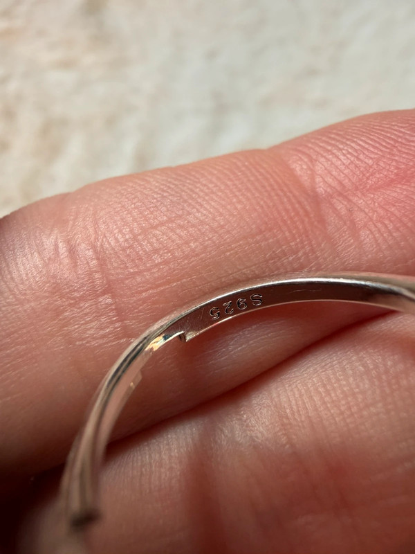S925 Oeelin Mark Sterling Silver Cz Paving Cute Dog sausage dog dachshund ring UK Size O
