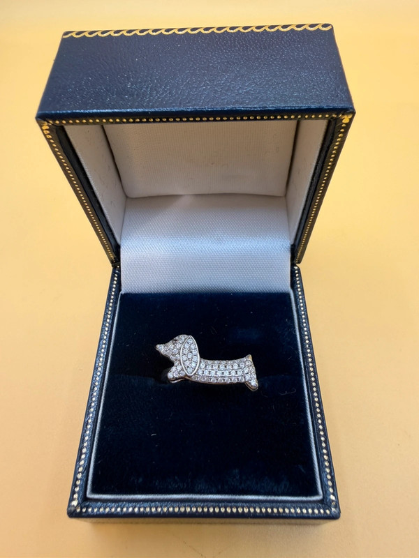 S925 Oeelin Mark Sterling Silver Cz Paving Cute Dog sausage dog dachshund ring UK Size O