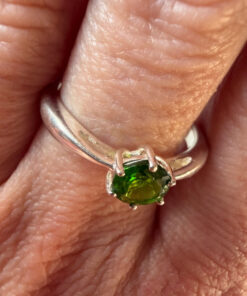 TGGC 925 Sterling Silver Green Gem Demantoid Ring -UK Size S