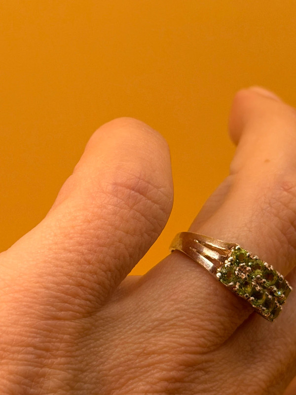 Sterling silver peridot ring, size N