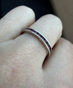 Vintage sterling Silver Red Garnet Stones Ring Size O ~102