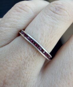 Vintage sterling Silver Red Garnet Stones Ring Size O ~102