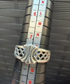 Vintage Soviet Silver Ring – Exquisite Craftsmanship & Victorian Aesthetic (r)