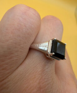 Vintage stunning 925 Sterling Silver Onyx Ring -UK Size O