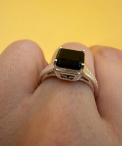 Vintage stunning 925 Sterling Silver Onyx Ring -UK Size O