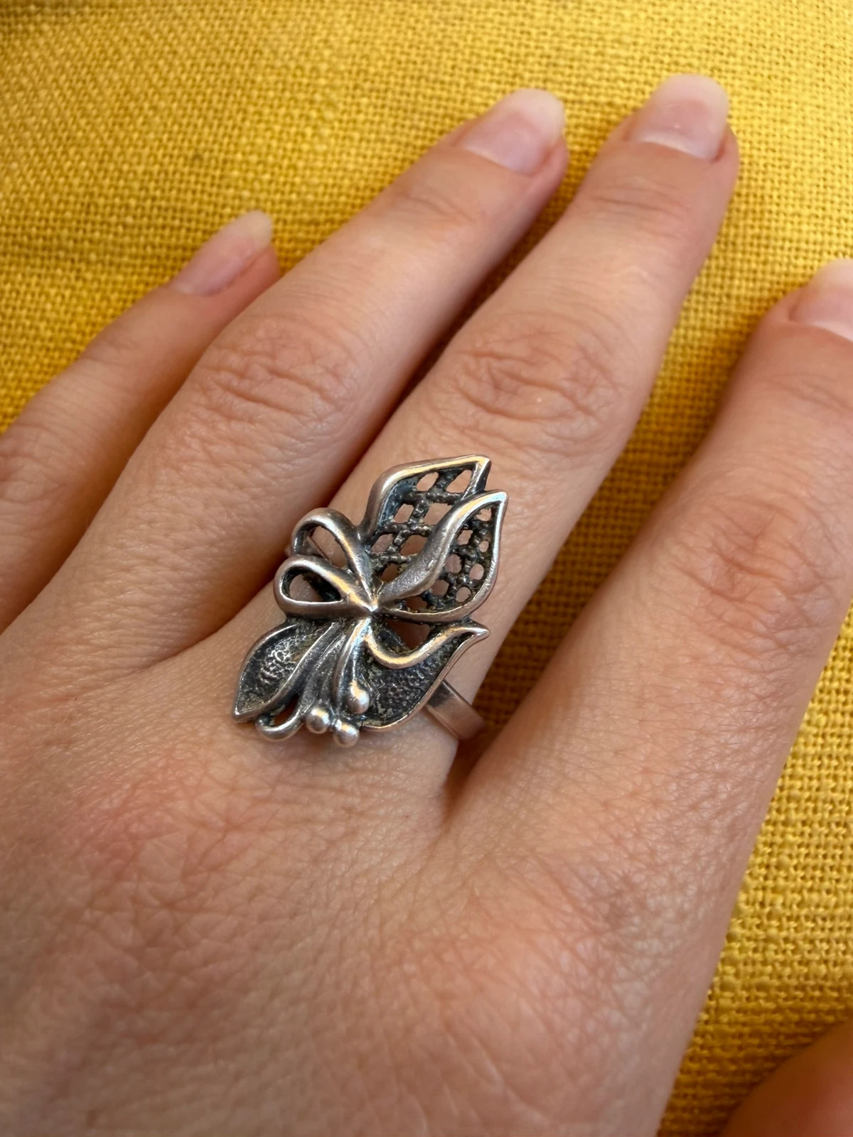 Vintage Soviet Ukrainian Sterling Silver Floral Filigree Ring, 925 Silver, Size R (v1)