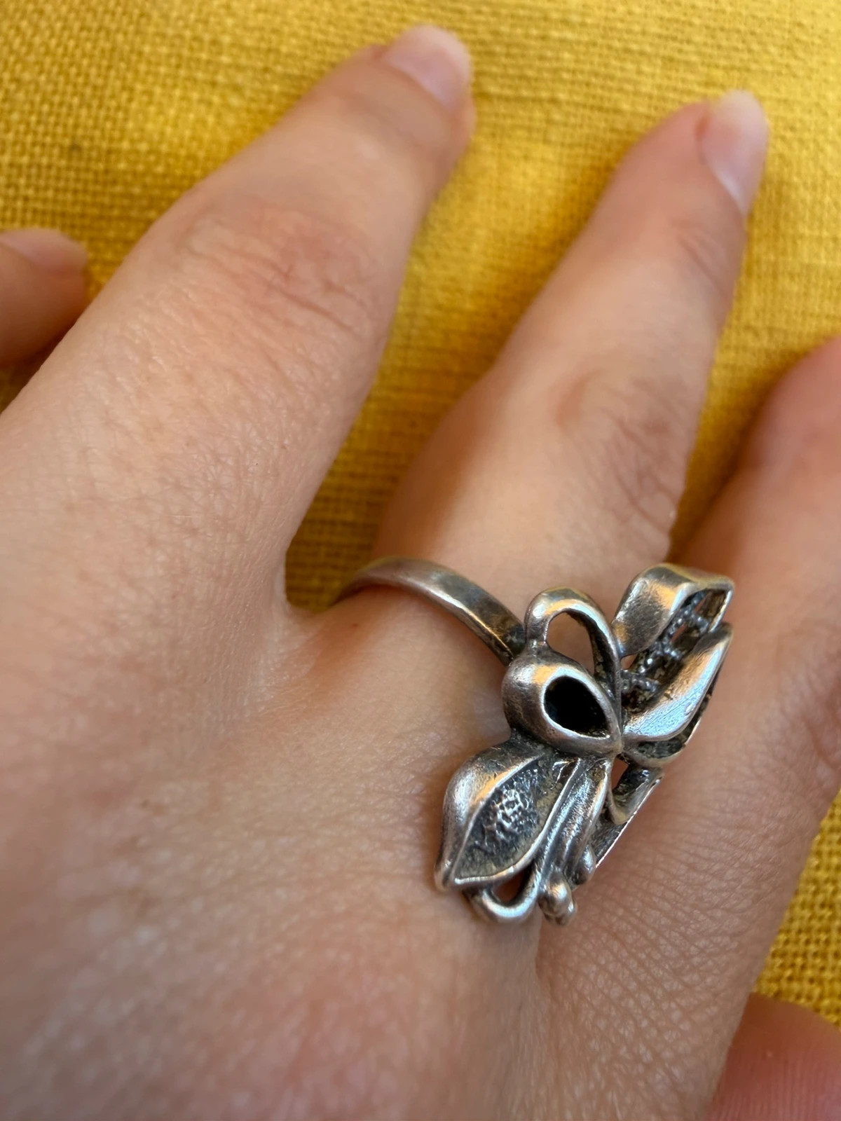 Vintage Soviet Ukrainian Sterling Silver Floral Filigree Ring, 925 Silver, Size R (v1)