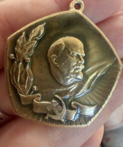 vintage Soviet commemorative medal/badge of Vladimir Lenin