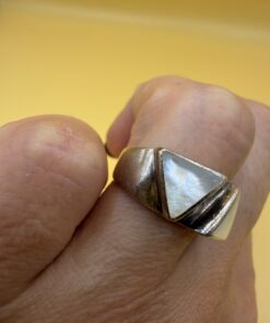 Vintage Modernist Sterling Silver Double Triangle Ring – Mother of Pearl – UK Size L / US 5¾~206