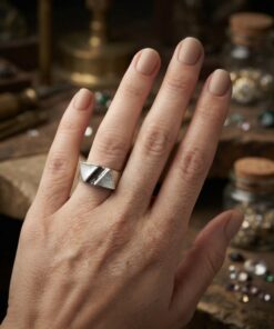 Vintage Modernist Sterling Silver Double Triangle Ring – Mother of Pearl – UK Size L / US 5¾~206