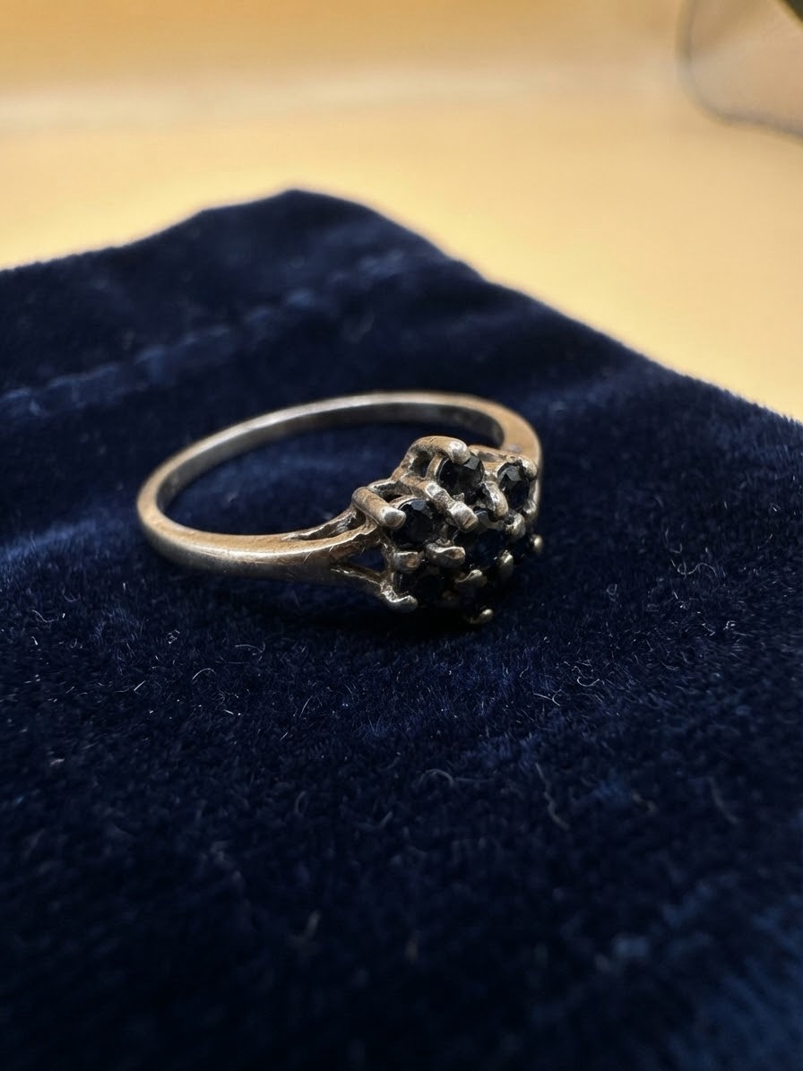 Silver Sapphire-Blue Cluster Ring — Vintage Style Flower Cluster Ring, Size R~207 image 3