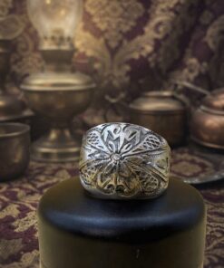 Vintage Silver Wide Band Ring Hand Engraved Floral Scroll Size S US 9 Boho 3.1g~212
