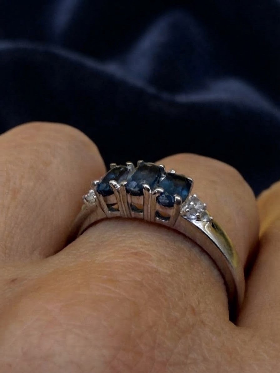 Gemporia TGGC Sterling Silver 925 Blue and white topaz Three Stone Ring – Size P½~218