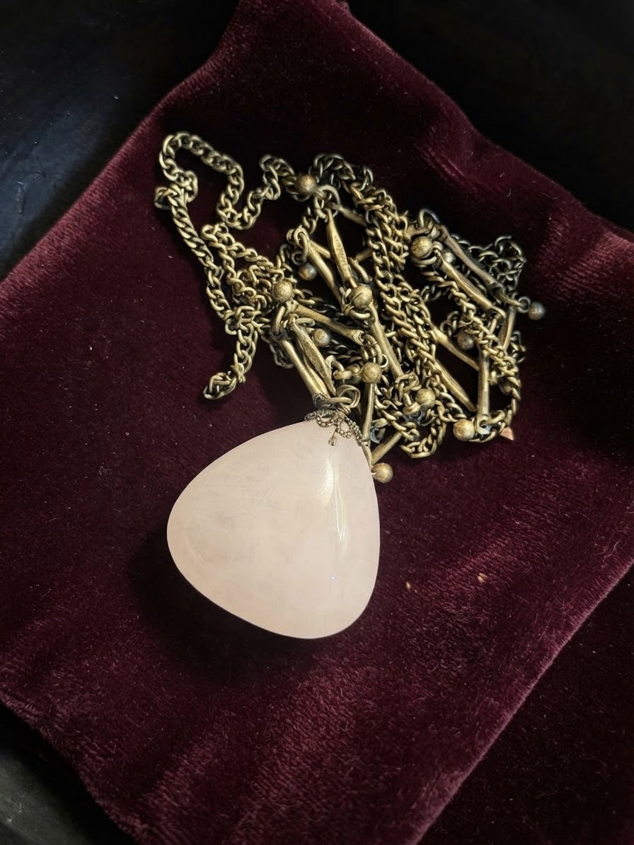 Vintage Style Rose Quartz Teardrop Pendant Necklace – Antique Bronze Tone Chain, 90 cm