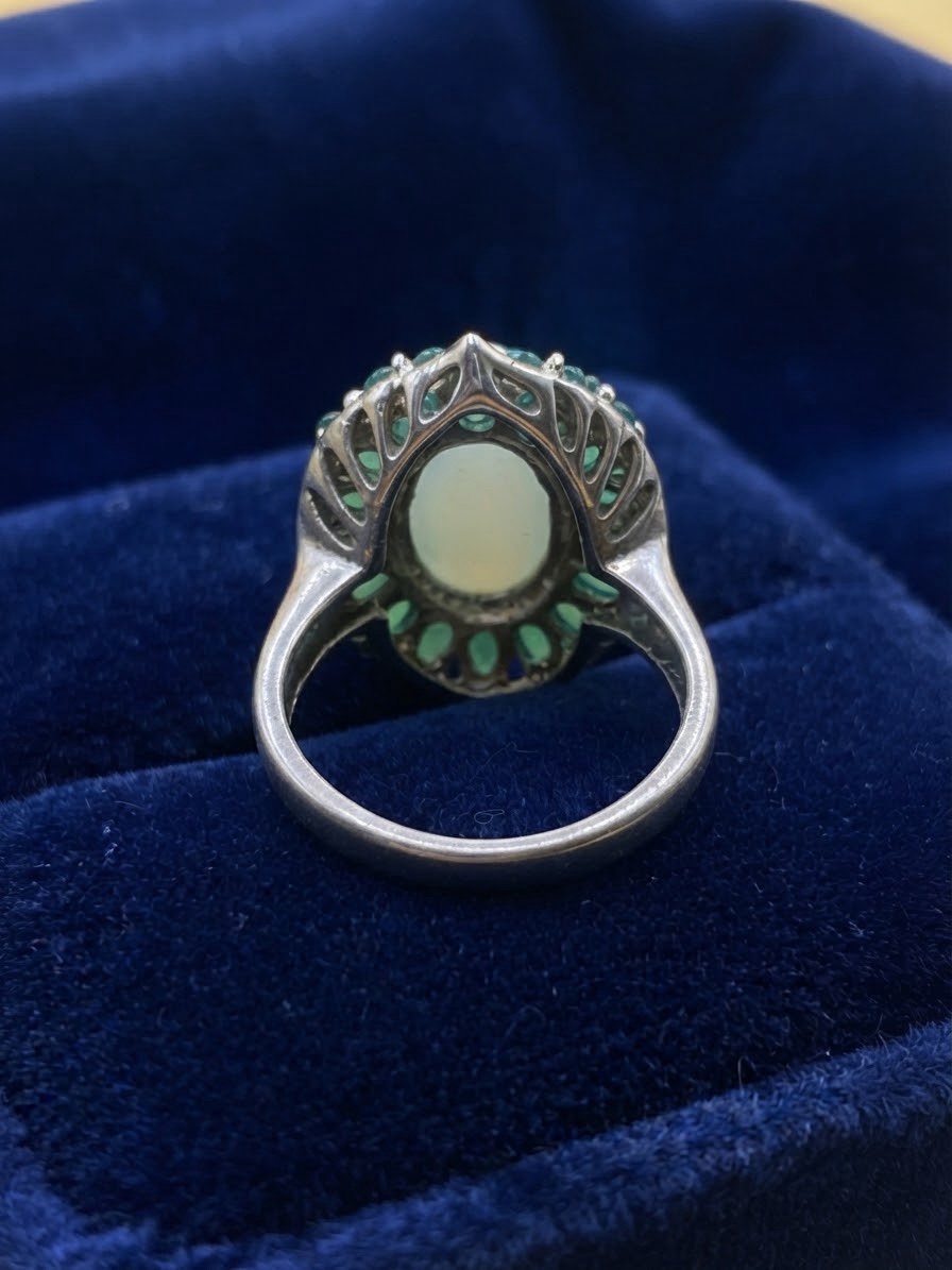 Vintage 925 Sterling Silver Chalcedony & Green Aventurine Cluster Ring UK N / US 7
