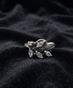 Vintage Sterling Silver Marquise CZ Leaf Cluster Ring – Size M~218