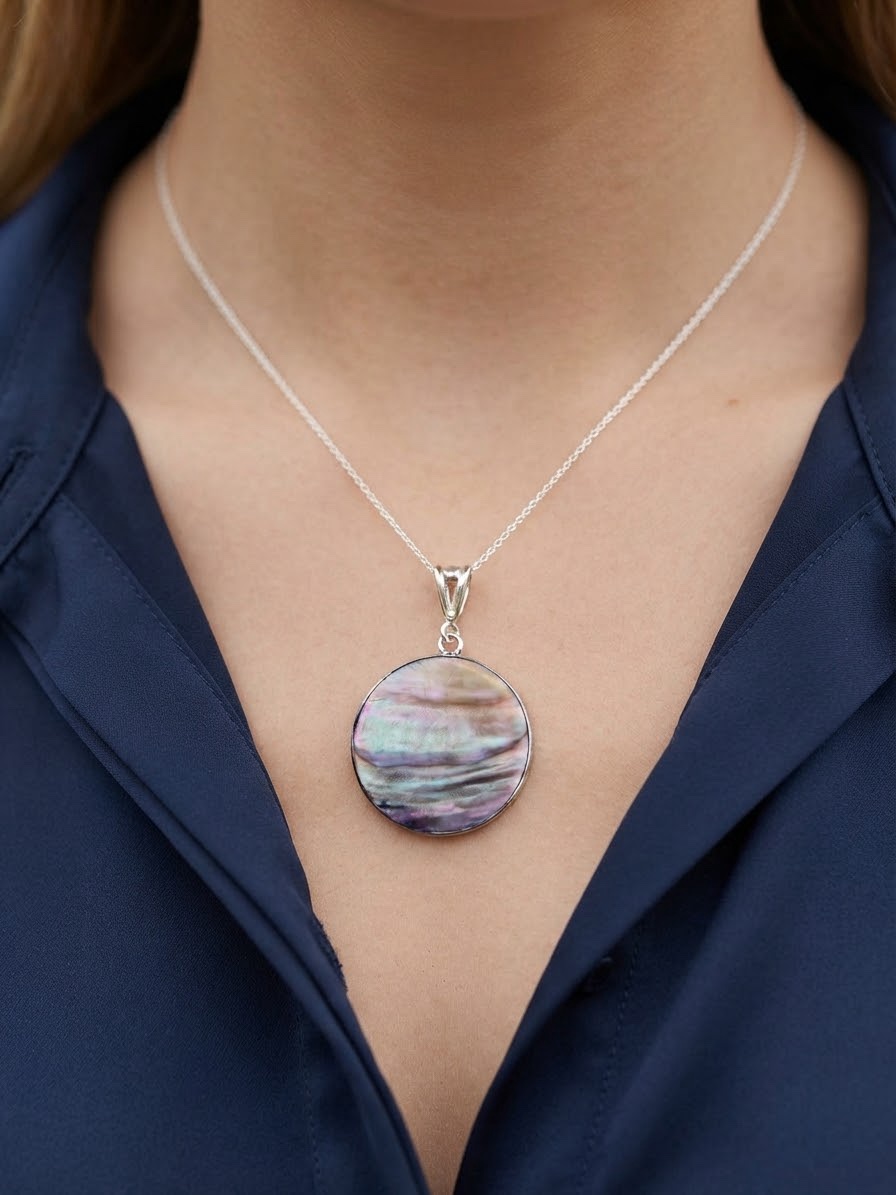 Vibrant Abalone Shell Round Pendant in Silver (Tested, No Hallmark)~219