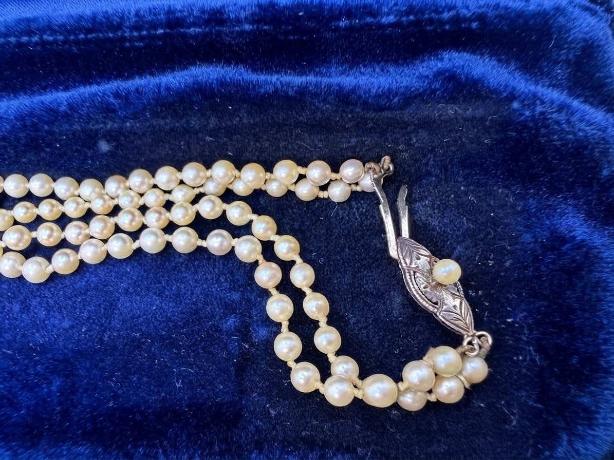 Vintage 1930s English Double Strand Graduated Pearl Necklace & Box | Silver Clasp