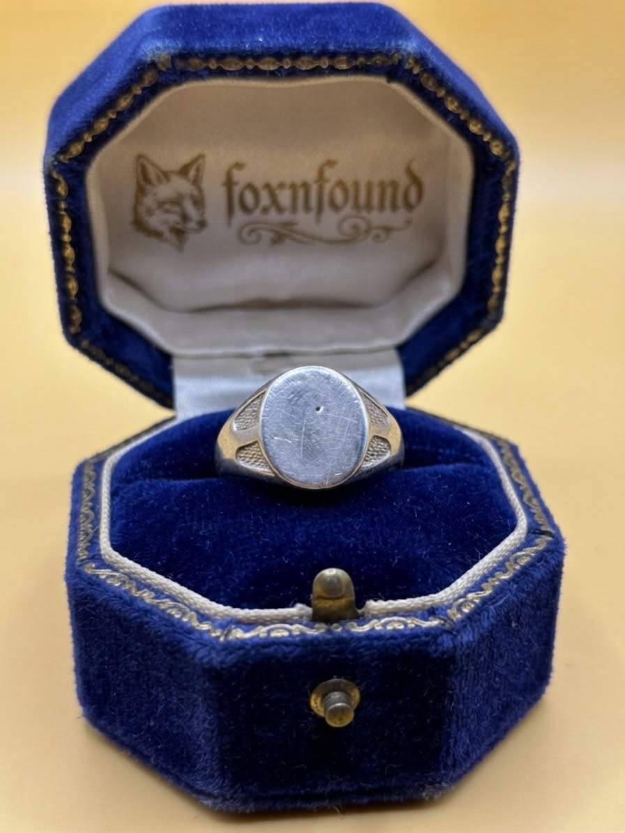 Vintage Sterling Silver Oval Signet Ring UK Size O 3.77g Unisex Engravable