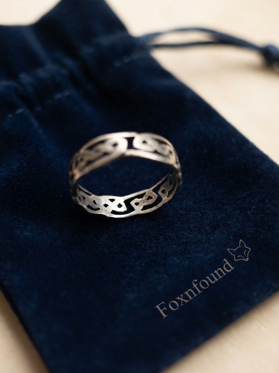 Sterling Silver 925 Celtic Knot Band Ring Size L Openwork Unisex