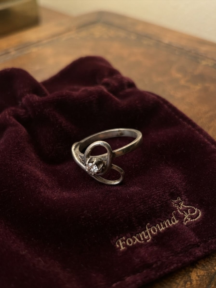 Vintage silver 925 Love Knot Ring Clear CZ Solitaire Size L½ US 6