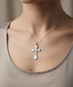 925 Silver Orthodox Budded Cross Pendant Star Engraved Hallmarked 1.37g