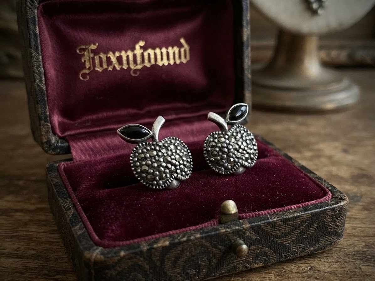 Vintage Silver Marcasite Black Onyx Apple Earrings 5.17g~223
