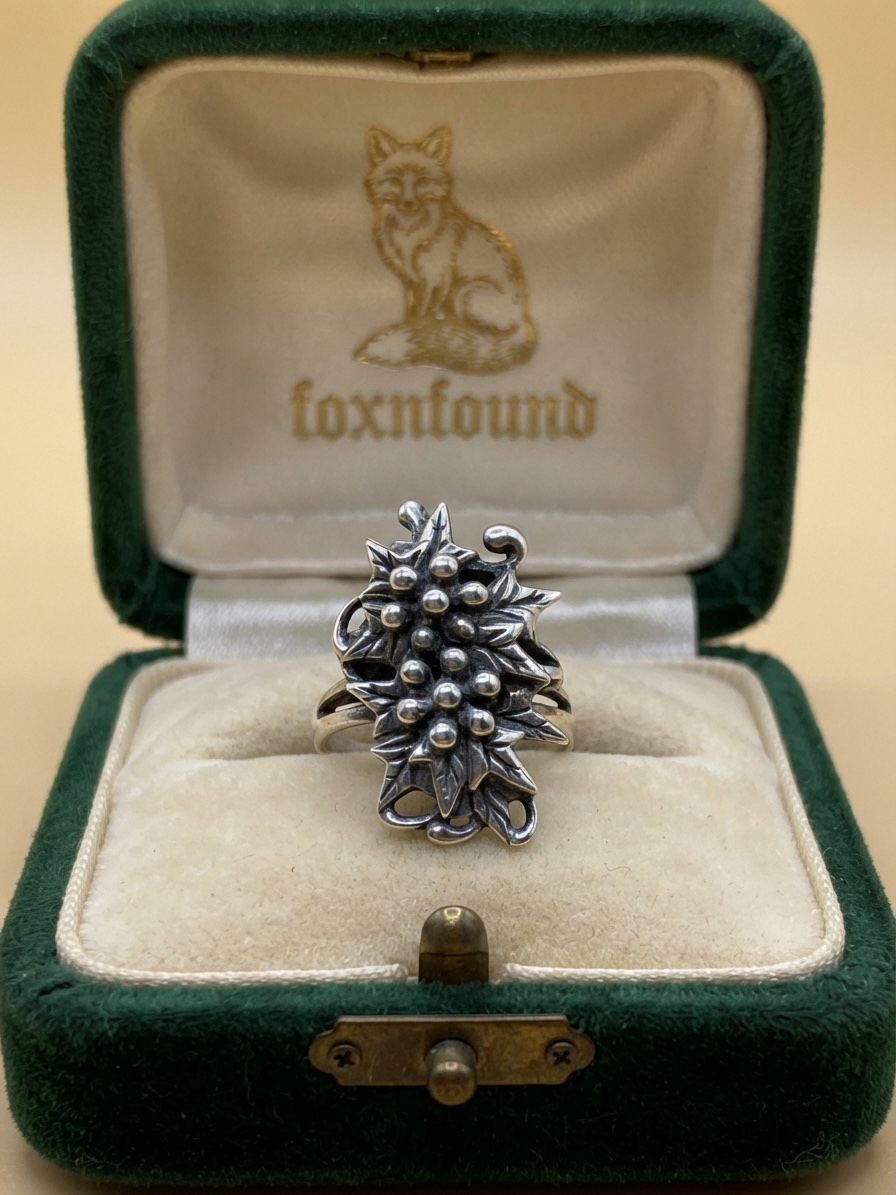 Vintage 90s Post-Soviet 925 Silver Leaf Berry Statement Ring Size P US 7.5