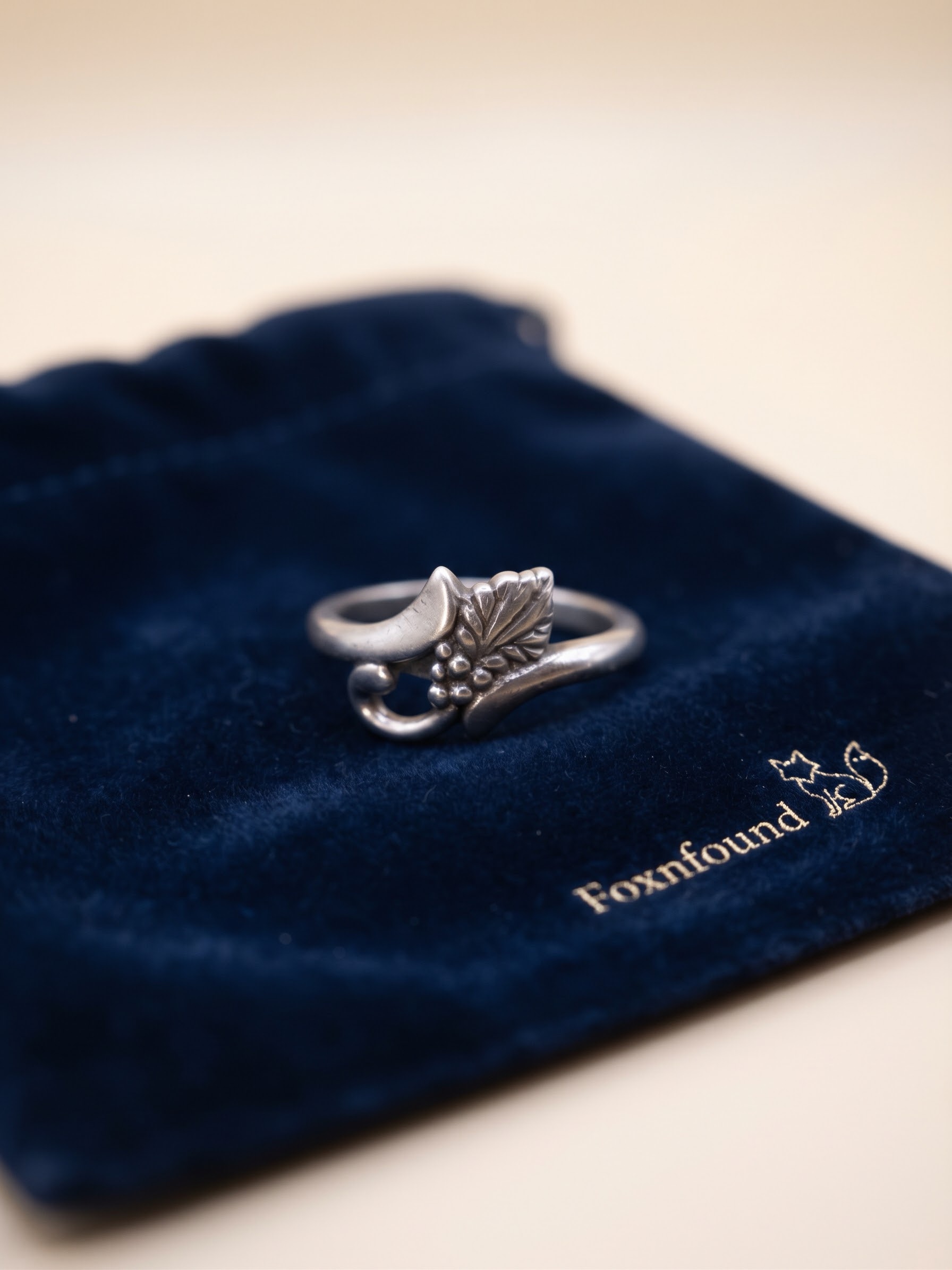 Vintage Ukrainian 925 Silver Grape Vine Leaf Bypass Ring Size N~230