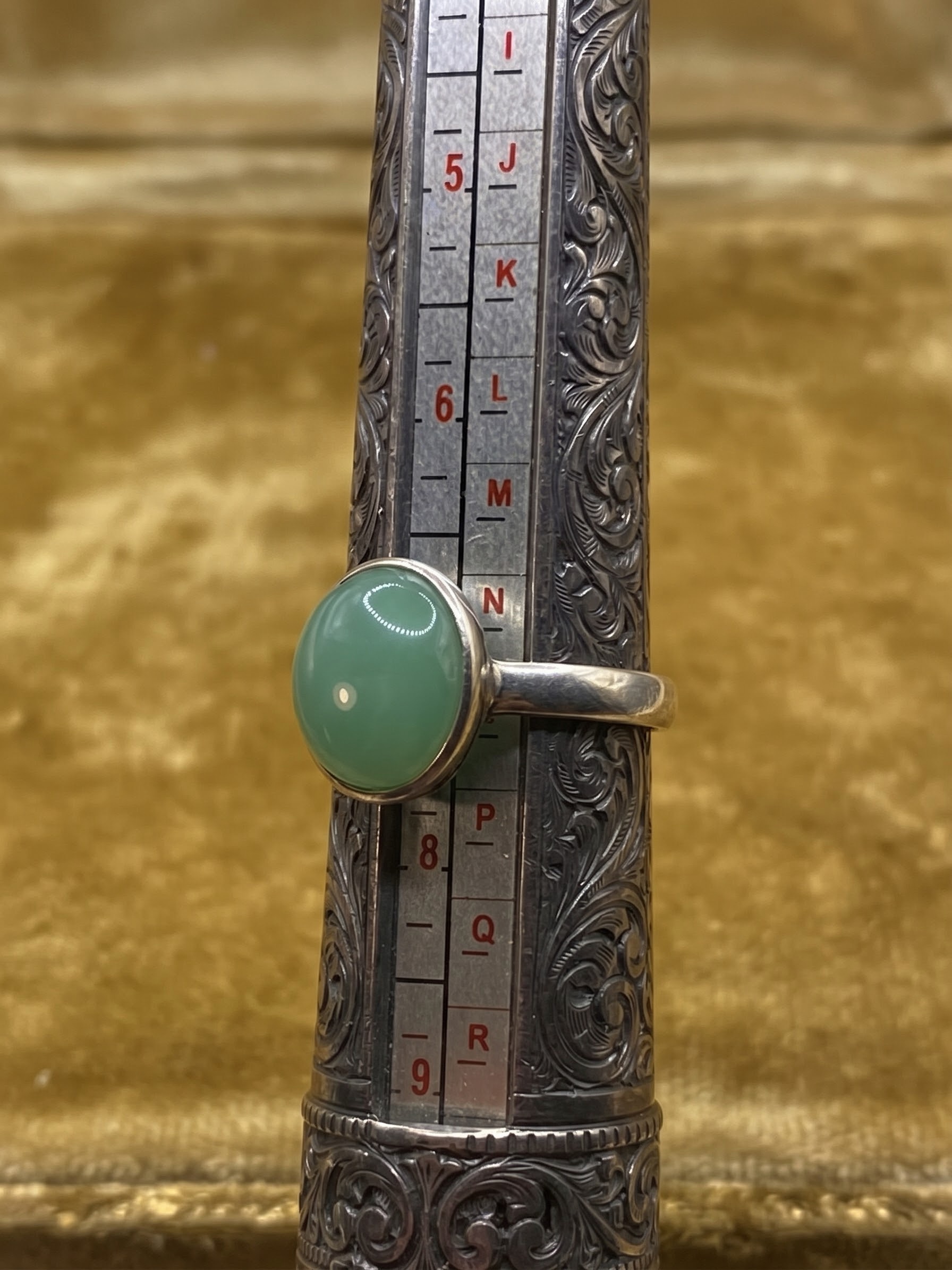 925 Sterling Silver Green Chalcedony Oval Cabochon Ring Bezel Set Size O~139