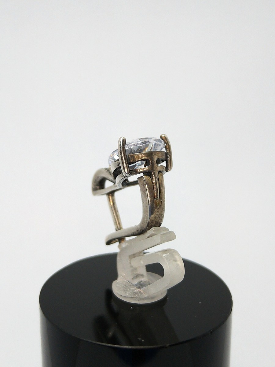 Incredibly beautiful sterling silver earrings with huge CZ — 360° view