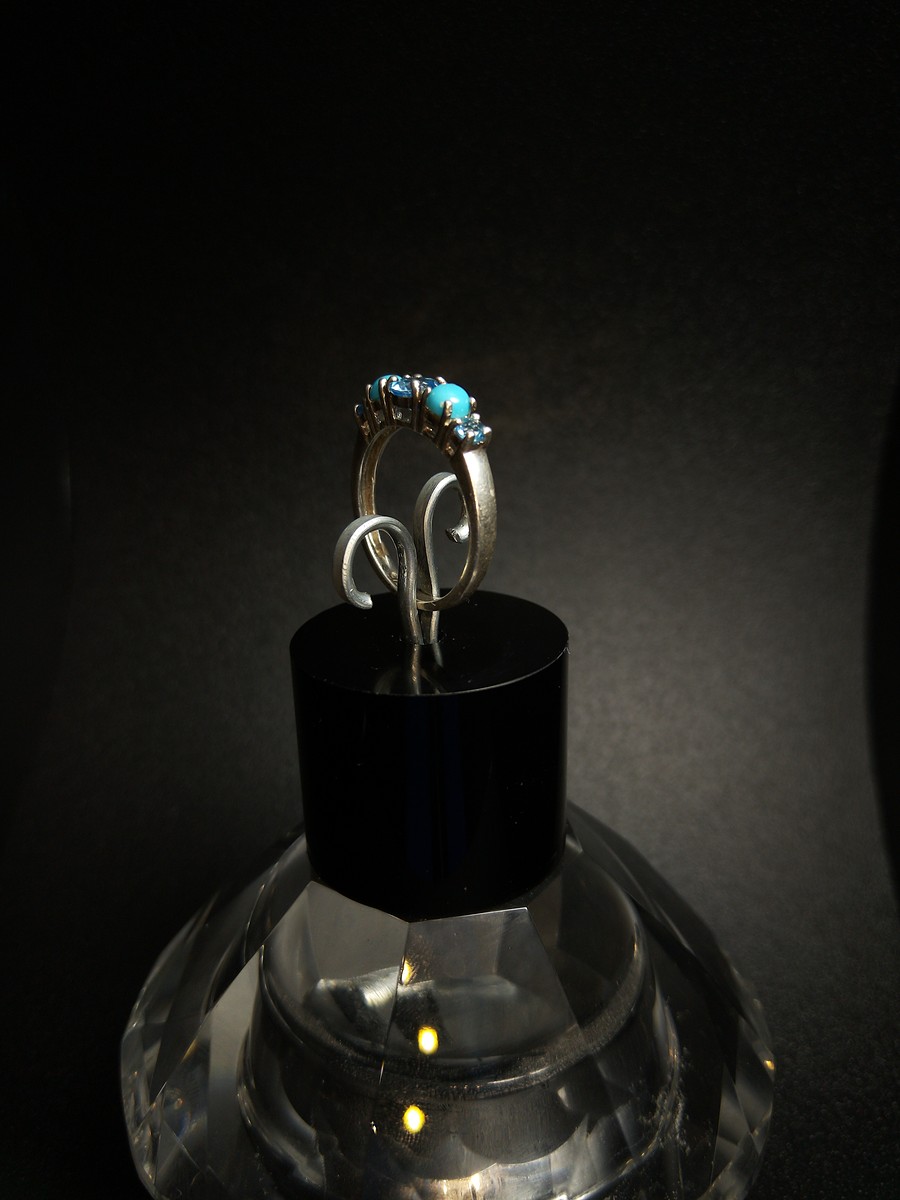 A silver ring, size P, with natural topaz and turquoise stones — 360° view