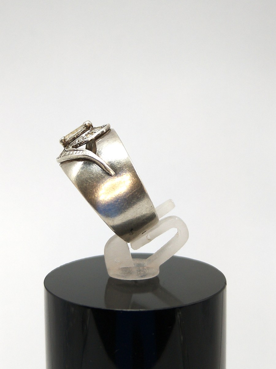 Vintage Soviet 875 Silver Wide Band Ring Fianite Stones USSR UK Size M — 360° view