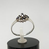 Silver Sapphire-Blue Cluster Ring — Vintage Style Flower Cluster Ring, Size R — 360° view